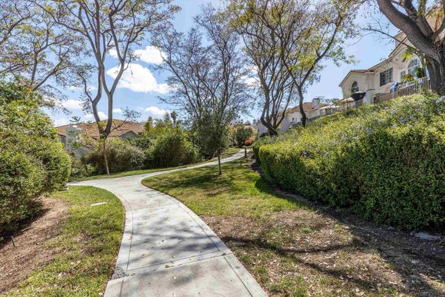 1874 Matin Cir Unit 208, San Marcos, CA 92069