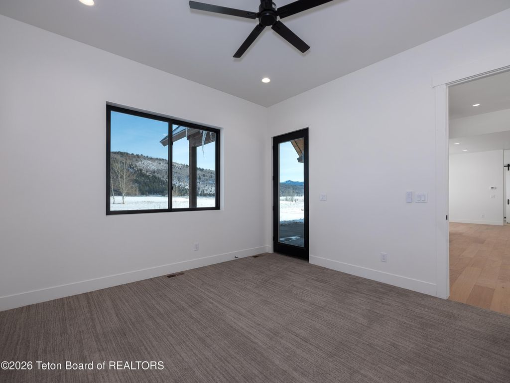 706 ROYAL ELK Circle, Victor, ID 83455 photo 16