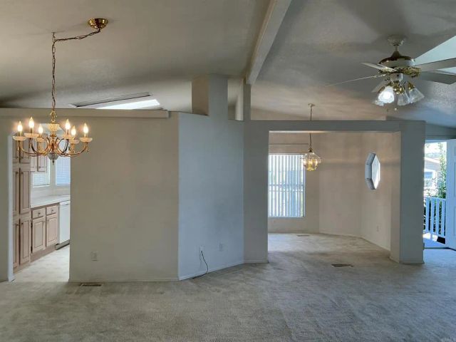 525 W El Norte Pkwy 127, Escondido, CA 92026