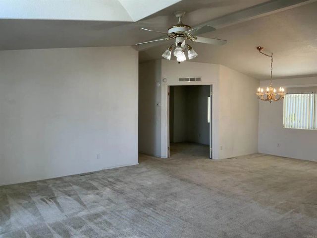 525 W El Norte Pkwy 127, Escondido, CA 92026
