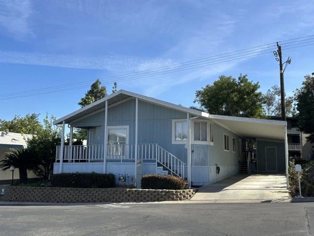 525 W El Norte Pkwy 127, Escondido, CA 92026