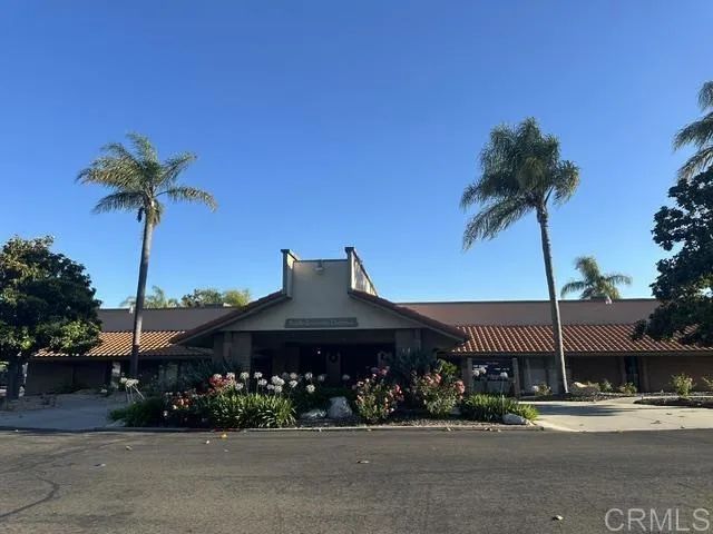 525 W El Norte Pkwy 127, Escondido, CA 92026