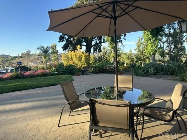 525 W El Norte Pkwy 127, Escondido, CA 92026