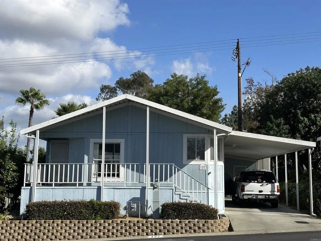 525 W El Norte Pkwy 127, Escondido, CA 92026