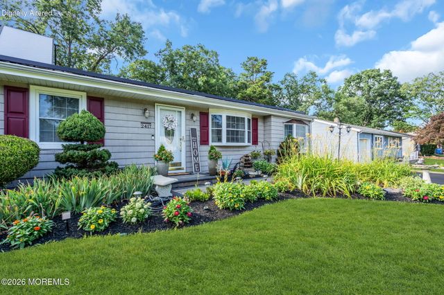 2417 Holly Hill Road, Manchester, NJ 08759