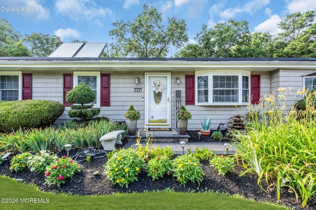 2417 Holly Hill Road, Manchester, NJ 08759