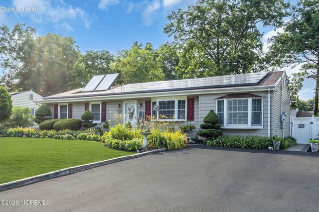 2417 Holly Hill Road, Manchester, NJ 08759