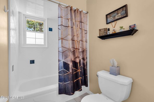2417 Holly Hill Road, Manchester, NJ 08759