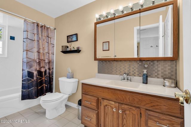 2417 Holly Hill Road, Manchester, NJ 08759