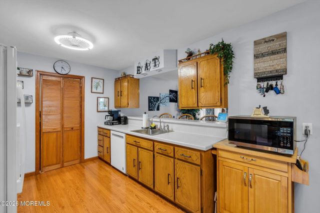 2417 Holly Hill Road, Manchester, NJ 08759