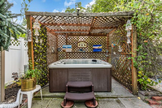 2417 Holly Hill Road, Manchester, NJ 08759