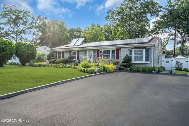 2417 Holly Hill Road, Manchester, NJ 08759