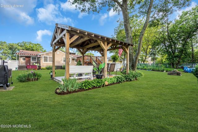 2417 Holly Hill Road, Manchester, NJ 08759