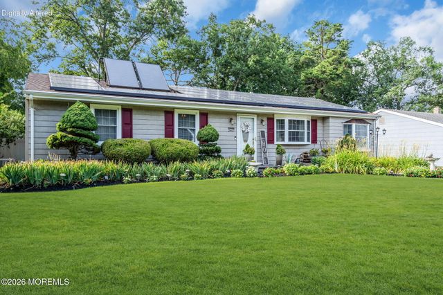 2417 Holly Hill Road, Manchester, NJ 08759