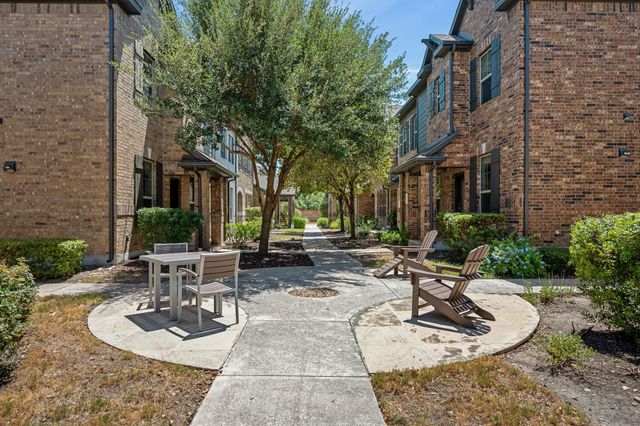 7220 Wyoming Springs DR 504, Round Rock, TX 78681