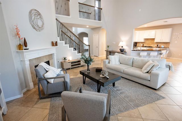 86 Oriel Oaks Circle, The Woodlands, TX 77382