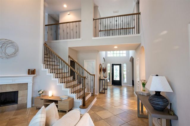 86 Oriel Oaks Circle, The Woodlands, TX 77382