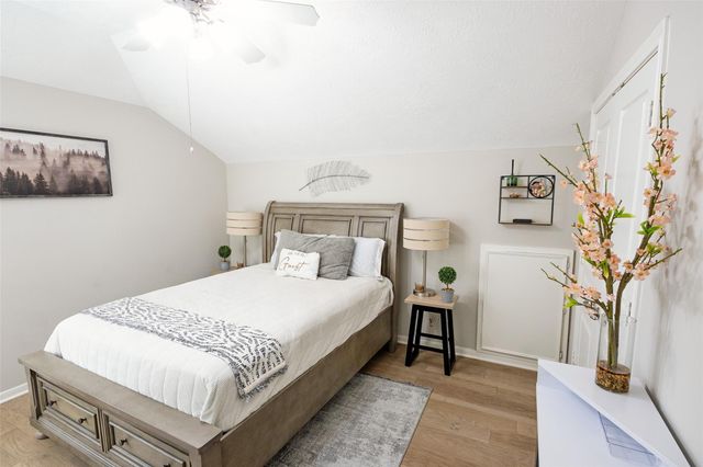 86 Oriel Oaks Circle, The Woodlands, TX 77382