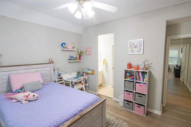 86 Oriel Oaks Circle, The Woodlands, TX 77382