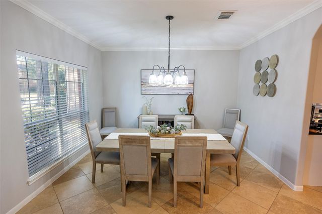 86 Oriel Oaks Circle, The Woodlands, TX 77382