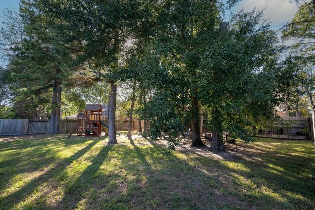 86 Oriel Oaks Circle, The Woodlands, TX 77382