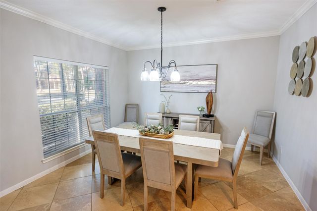 86 Oriel Oaks Circle, The Woodlands, TX 77382