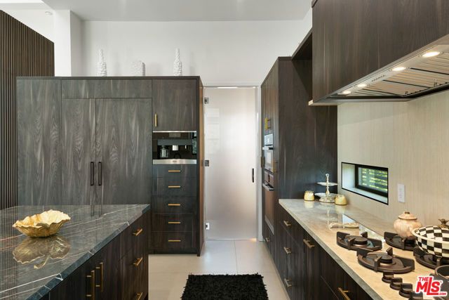 1367 Casiano Road, Los Angeles, CA 90049