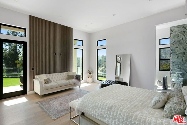 1367 Casiano Road, Los Angeles, CA 90049