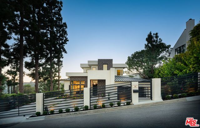 1367 Casiano Road, Los Angeles, CA 90049