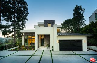 1367 Casiano Road, Los Angeles, CA 90049