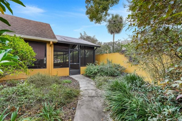 1207 OVERLOOK ROAD, Eustis, FL 32726