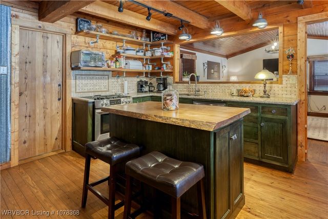 15033 Stone Hollow Road, Fort Smith, AR 72916