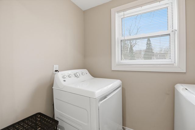 3995 Cresthaven Drive, Waterford Twp, MI 48328