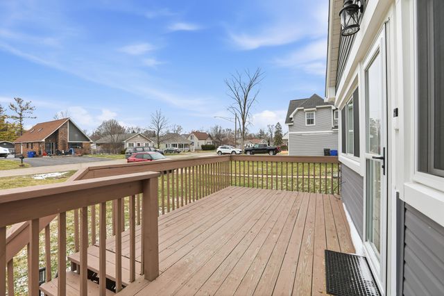 3995 Cresthaven Drive, Waterford Twp, MI 48328