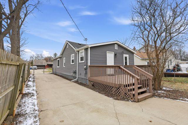 3995 Cresthaven Drive, Waterford Twp, MI 48328