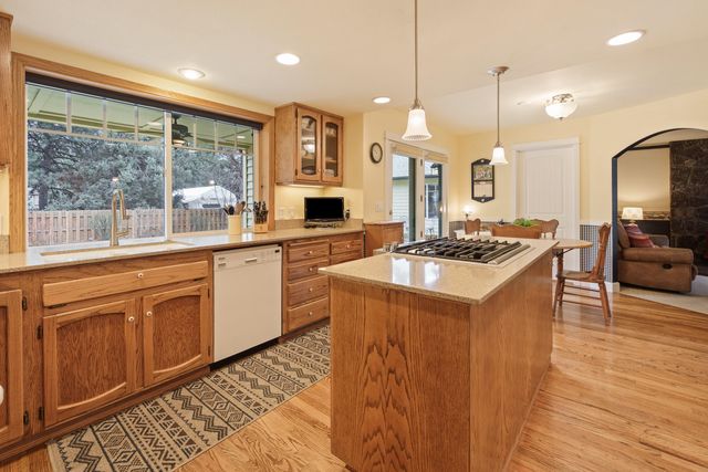 61288 King Saul Avenue, Bend, OR 97702