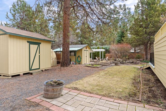61288 King Saul Avenue, Bend, OR 97702