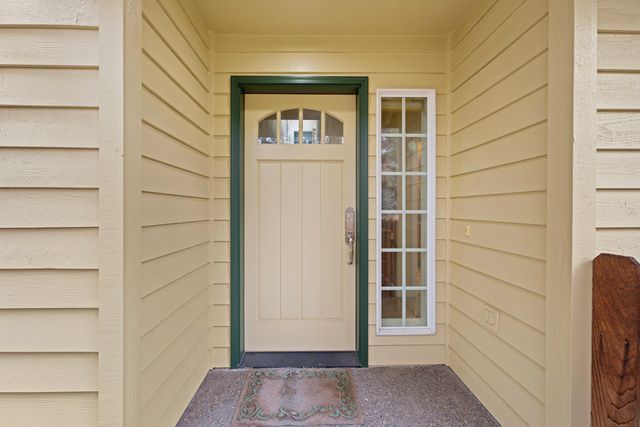 61288 King Saul Avenue, Bend, OR 97702