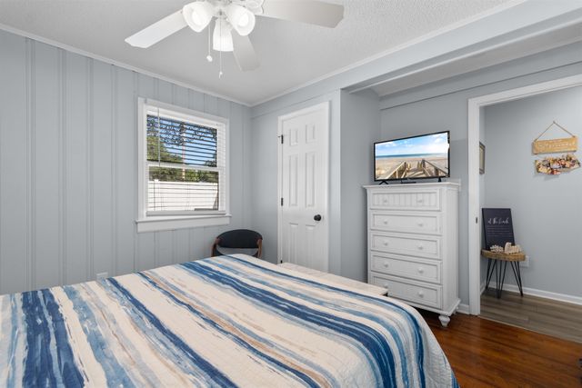 627 Pine Dr., Surfside Beach, SC 29575