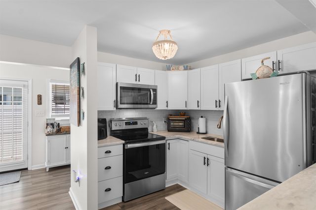 627 Pine Dr., Surfside Beach, SC 29575