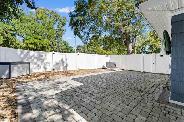 627 Pine Dr., Surfside Beach, SC 29575