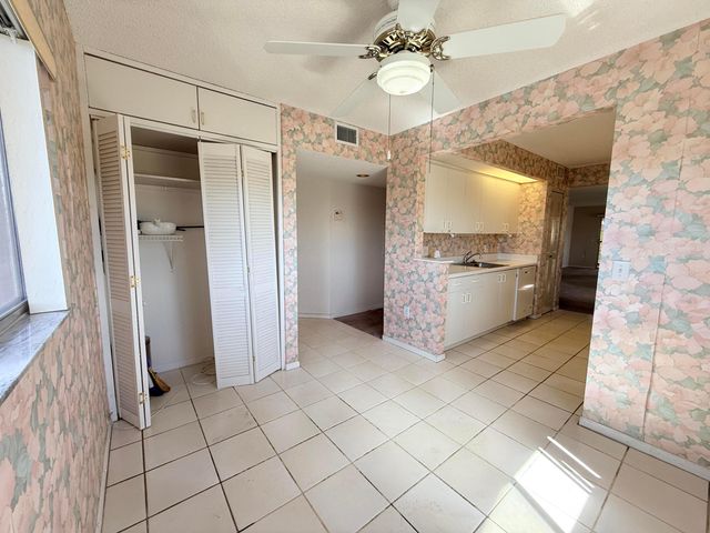 1601 SW 128 Terrace 412a, Pembroke Pines, FL 33027