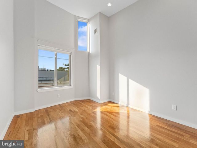 2225 CORAL ST, Philadelphia, PA 19125