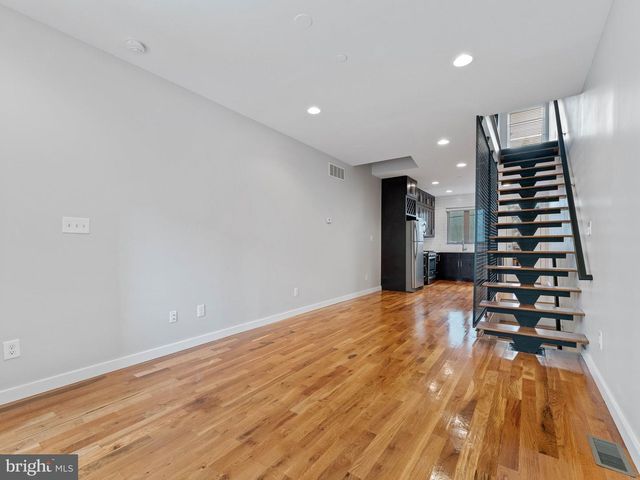2225 CORAL ST, Philadelphia, PA 19125