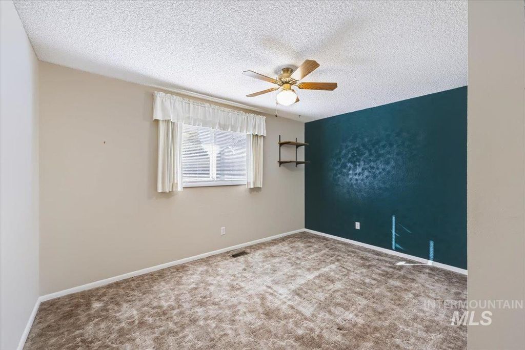1817 Alder St, Caldwell, ID 83605 photo 5