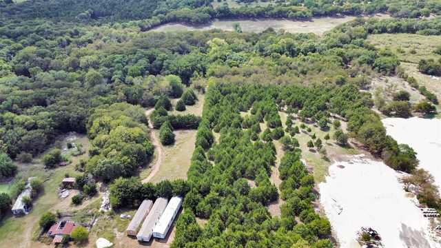 124 Summerall Lane, Red Oak, TX 75154