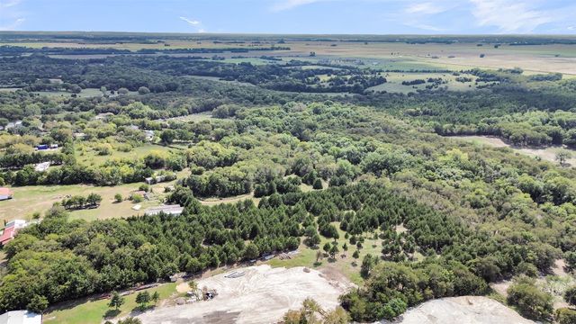 124 Summerall Lane, Red Oak, TX 75154