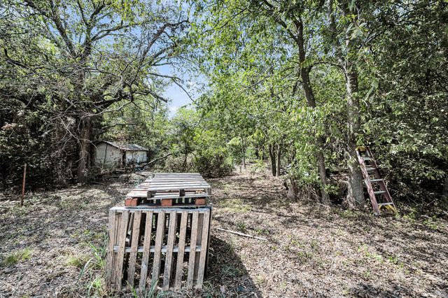 124 Summerall Lane, Red Oak, TX 75154