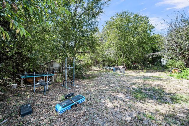 124 Summerall Lane, Red Oak, TX 75154