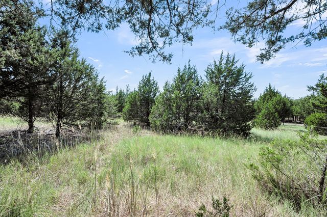 124 Summerall Lane, Red Oak, TX 75154